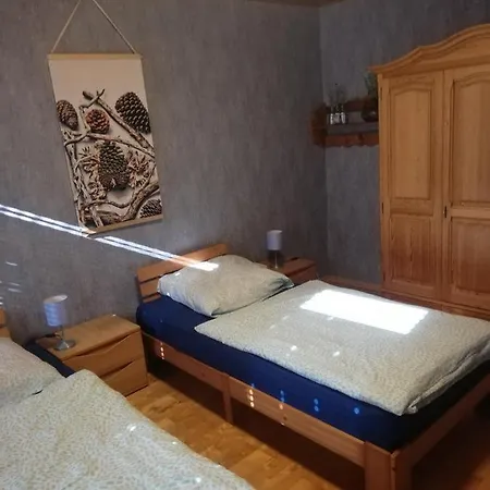 Ferienzimmer Saatmann * آمورباخ