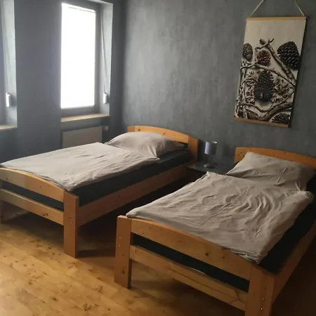Ferienzimmer Saatmann آمورباخ